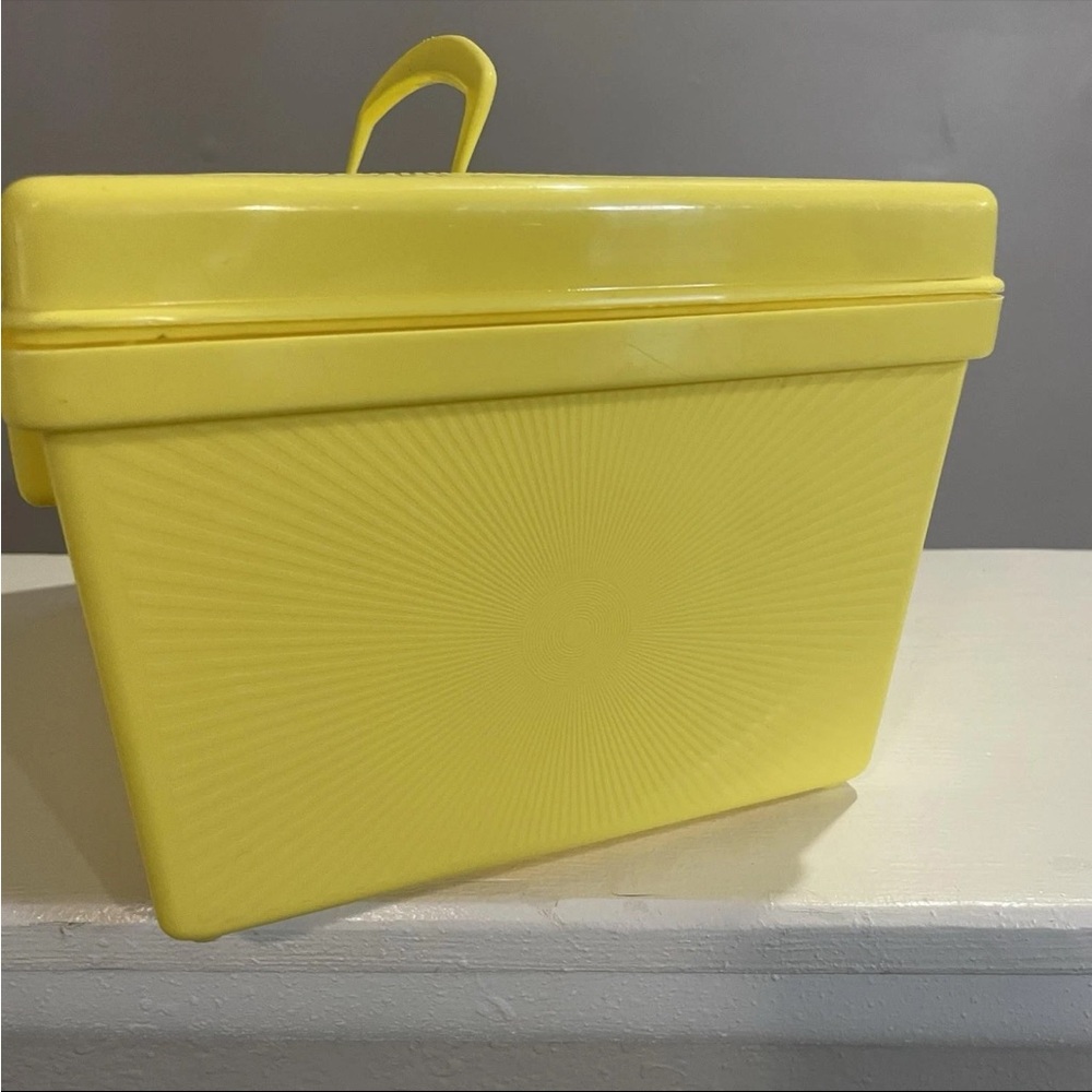 Vintage 1960s Atomic Starburst Yellow Sewing Box MCM Craft Storage Retro Decor - Picture 9 of 14